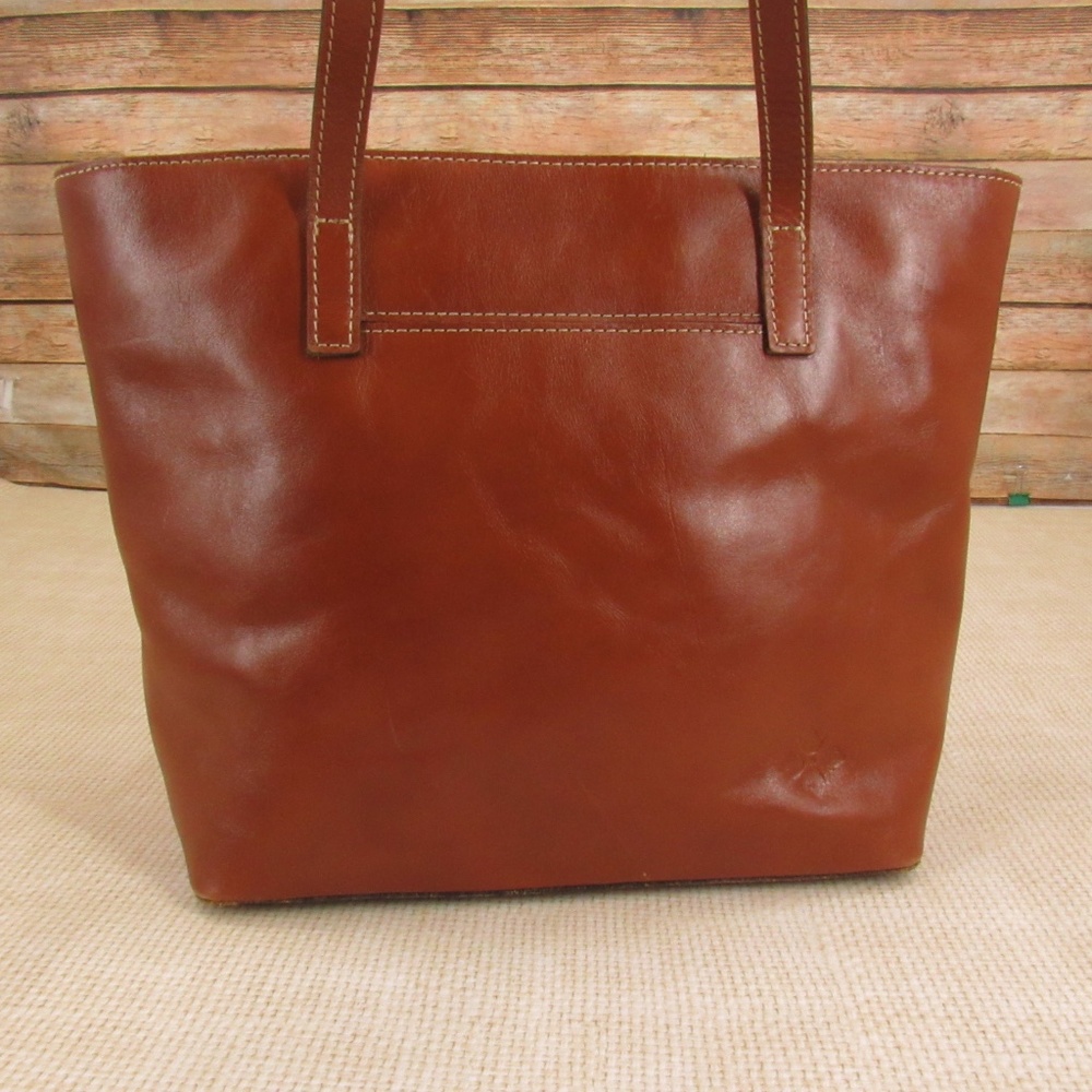 Patricia Nash Tooled Bolsena Leather Bag - Picture 6 of 16